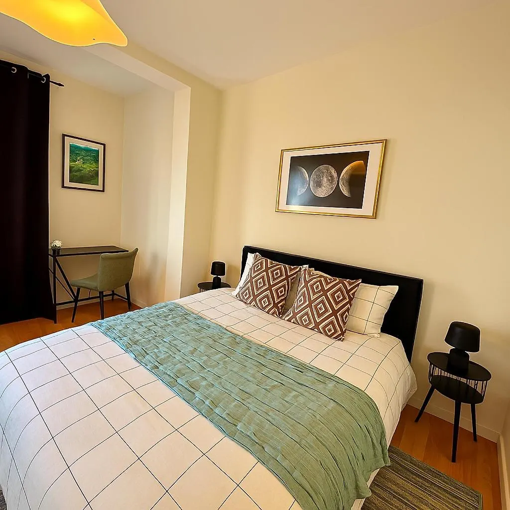 Apartment Brussels Central City Oasis